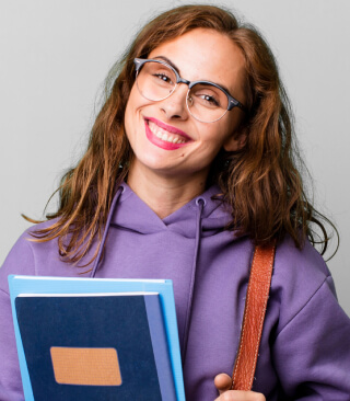 Student wearing sunglass - Li and Liao Optometry